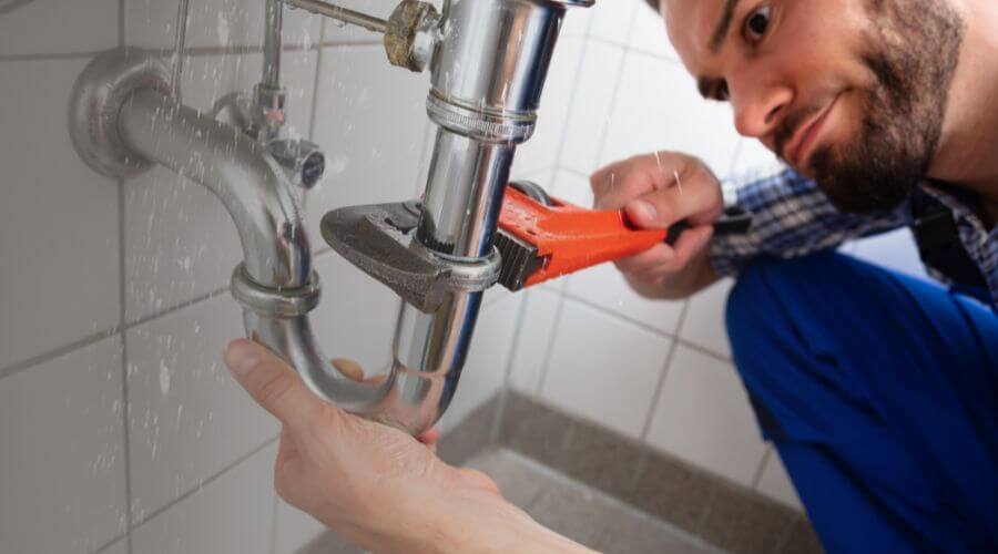 Professional same day plumber services in Henryville, IN